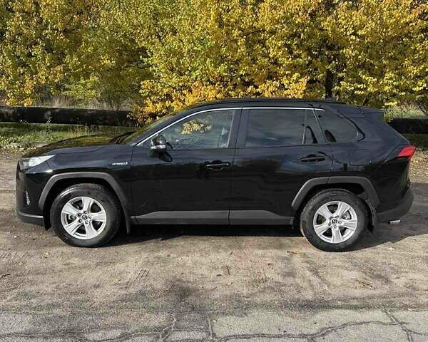 Тойота РАВ 4 2019 в Желтых Водах на Automoto.ua Черный Тойота РАВ 4, объемом двигателя 2.5 л и пробегом 43 тыс. км за 34000 $, фото 6 на Automoto.ua