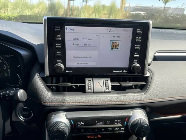 Чорний Тойота РАВ 4, об'ємом двигуна 2.5 л та пробігом 45 тис. км за 14800 $, фото 9 на Automoto.ua