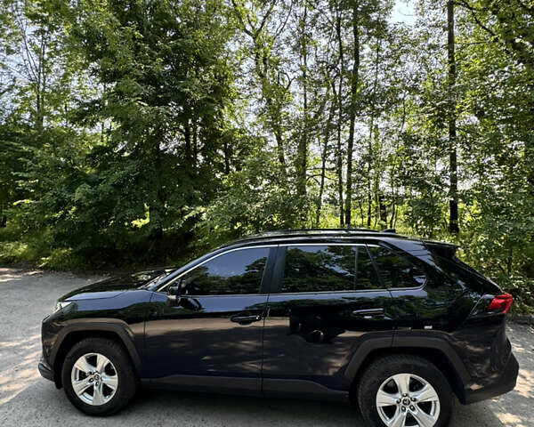 Чорний Тойота РАВ 4, об'ємом двигуна 1.99 л та пробігом 155 тис. км за 27500 $, фото 10 на Automoto.ua