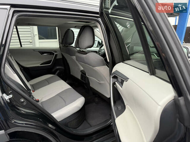 Черный Тойота РАВ 4, объемом двигателя 2.5 л и пробегом 115 тыс. км за 24900 $, фото 36 на Automoto.ua