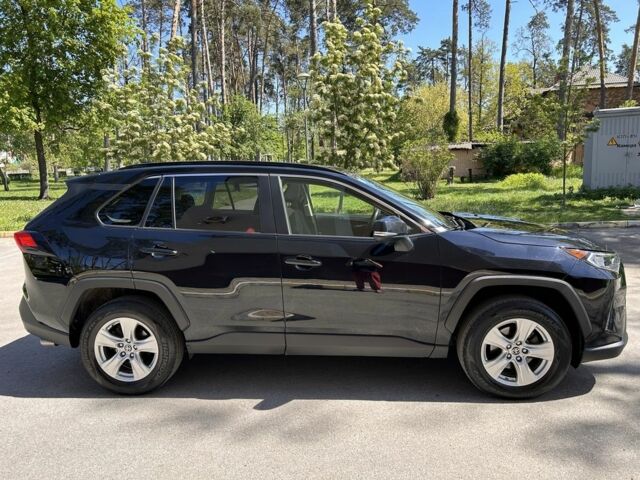 Чорний Тойота РАВ 4, об'ємом двигуна 2.5 л та пробігом 112 тис. км за 24999 $, фото 2 на Automoto.ua