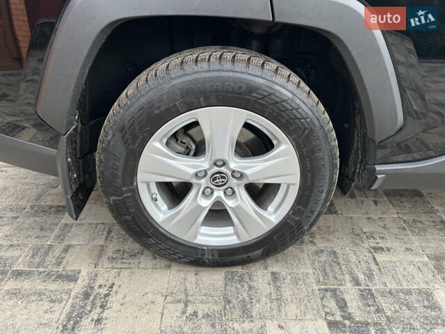 Черный Тойота РАВ 4, объемом двигателя 2.5 л и пробегом 67 тыс. км за 29900 $, фото 31 на Automoto.ua