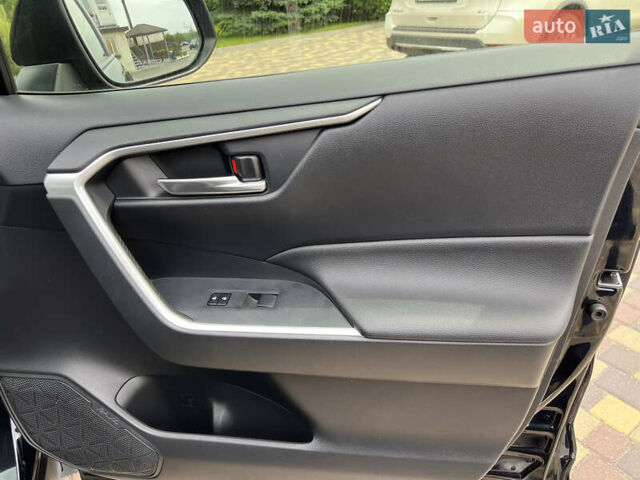 Черный Тойота РАВ 4, объемом двигателя 2.49 л и пробегом 50 тыс. км за 23800 $, фото 17 на Automoto.ua