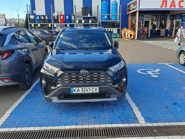 Черный Тойота РАВ 4, объемом двигателя 2 л и пробегом 128 тыс. км за 25500 $, фото 2 на Automoto.ua