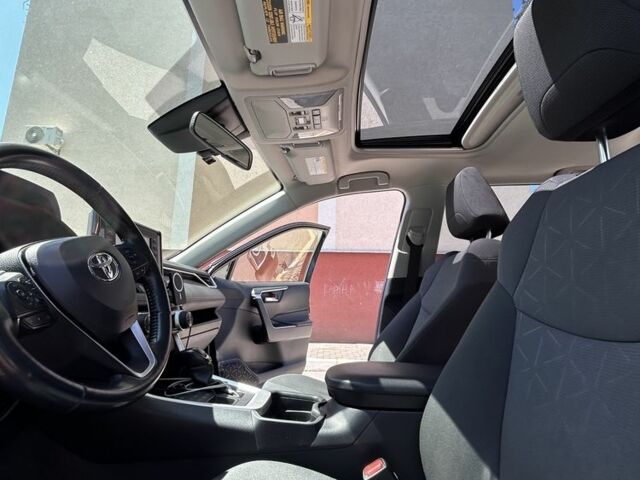 Чорний Тойота РАВ 4, об'ємом двигуна 2.5 л та пробігом 112 тис. км за 24999 $, фото 7 на Automoto.ua