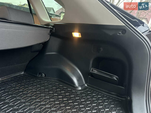 Черный Тойота РАВ 4, объемом двигателя 1.99 л и пробегом 162 тыс. км за 25500 $, фото 31 на Automoto.ua