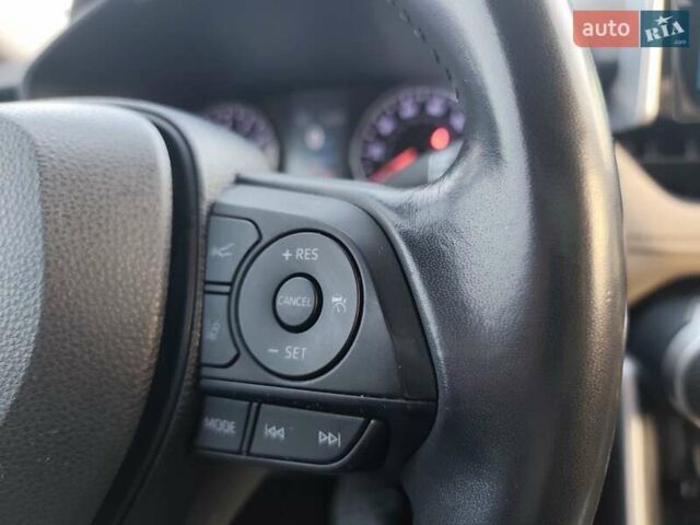 Чорний Тойота РАВ 4, об'ємом двигуна 2.49 л та пробігом 98 тис. км за 22500 $, фото 17 на Automoto.ua