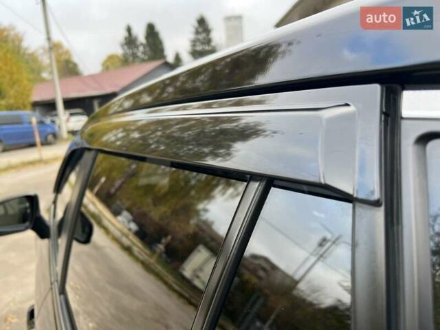 Черный Тойота РАВ 4, объемом двигателя 1.99 л и пробегом 184 тыс. км за 23555 $, фото 16 на Automoto.ua