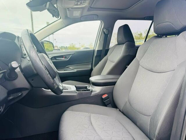 Черный Тойота РАВ 4, объемом двигателя 2.5 л и пробегом 43 тыс. км за 14400 $, фото 6 на Automoto.ua