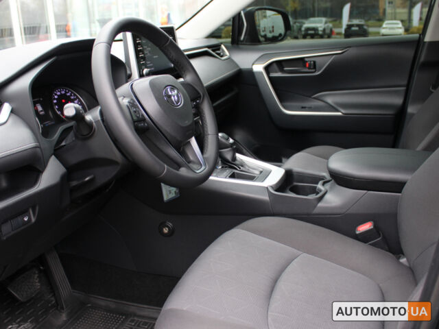 Черный Тойота РАВ 4, объемом двигателя 2 л и пробегом 188 тыс. км за 24086 $, фото 9 на Automoto.ua