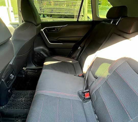 Черный Тойота РАВ 4, объемом двигателя 2 л и пробегом 56 тыс. км за 23500 $, фото 10 на Automoto.ua