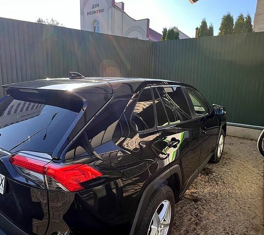 Черный Тойота РАВ 4, объемом двигателя 2 л и пробегом 56 тыс. км за 23500 $, фото 3 на Automoto.ua