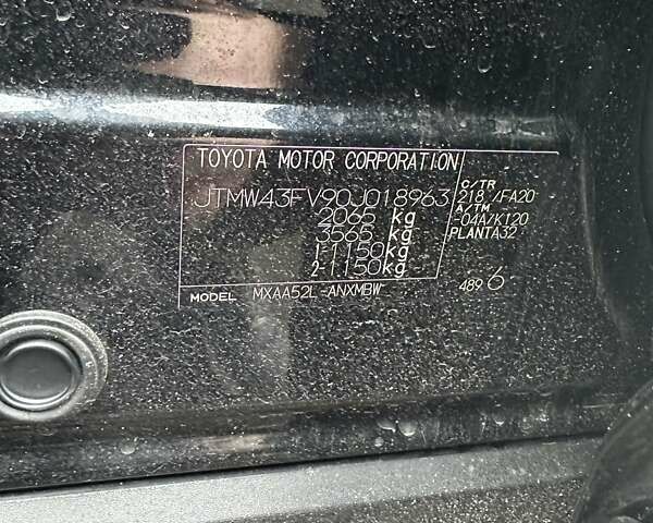 Черный Тойота РАВ 4, объемом двигателя 2 л и пробегом 138 тыс. км за 24000 $, фото 1 на Automoto.ua