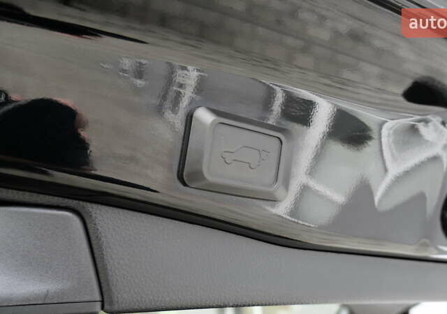 Черный Тойота РАВ 4, объемом двигателя 2.5 л и пробегом 156 тыс. км за 41950 $, фото 63 на Automoto.ua