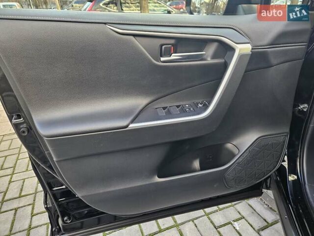 Чорний Тойота РАВ 4, об'ємом двигуна 2.5 л та пробігом 92 тис. км за 31890 $, фото 15 на Automoto.ua