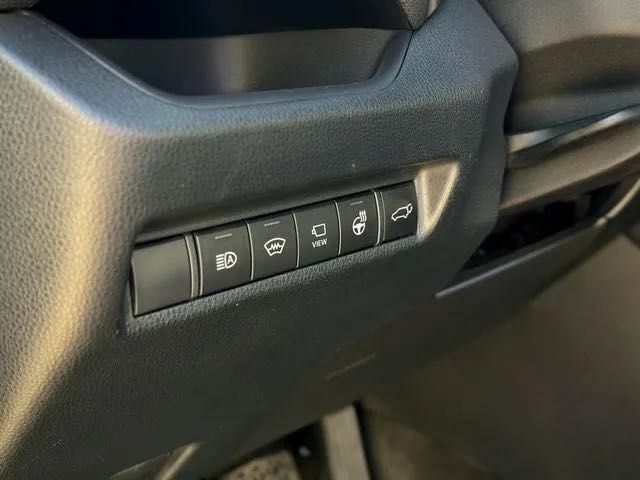 Чорний Тойота РАВ 4, об'ємом двигуна 2.5 л та пробігом 120 тис. км за 16200 $, фото 15 на Automoto.ua