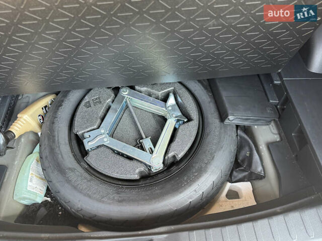 Черный Тойота РАВ 4, объемом двигателя 1.99 л и пробегом 53 тыс. км за 27200 $, фото 11 на Automoto.ua