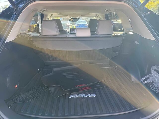 Чорний Тойота РАВ 4, об'ємом двигуна 2.5 л та пробігом 33 тис. км за 18000 $, фото 10 на Automoto.ua