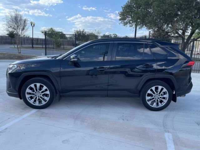 Чорний Тойота РАВ 4, об'ємом двигуна 2.5 л та пробігом 46 тис. км за 17600 $, фото 3 на Automoto.ua