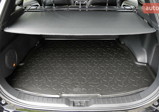 Черный Тойота РАВ 4, объемом двигателя 2.5 л и пробегом 156 тыс. км за 41950 $, фото 64 на Automoto.ua