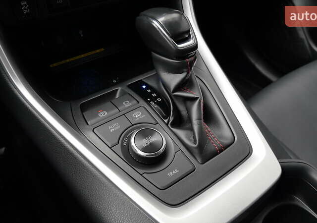 Черный Тойота РАВ 4, объемом двигателя 2.5 л и пробегом 156 тыс. км за 41950 $, фото 52 на Automoto.ua