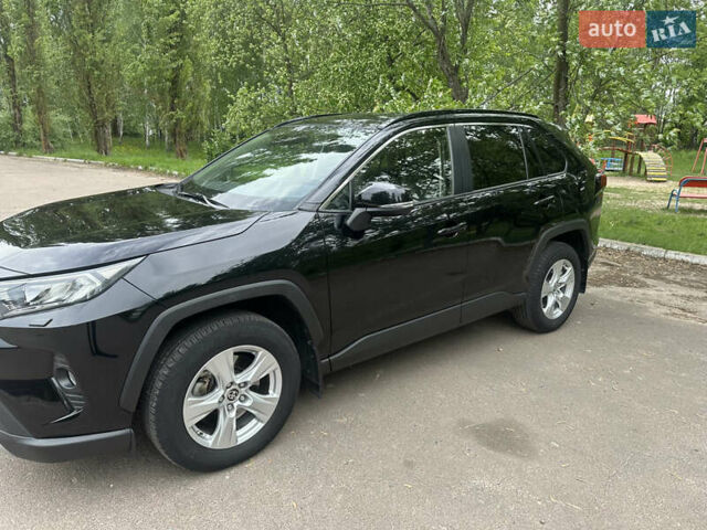 Чорний Тойота РАВ 4, об'ємом двигуна 1.99 л та пробігом 52 тис. км за 28600 $, фото 17 на Automoto.ua