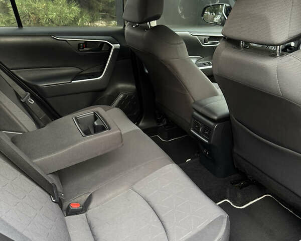 Черный Тойота РАВ 4, объемом двигателя 2.5 л и пробегом 97 тыс. км за 29300 $, фото 11 на Automoto.ua