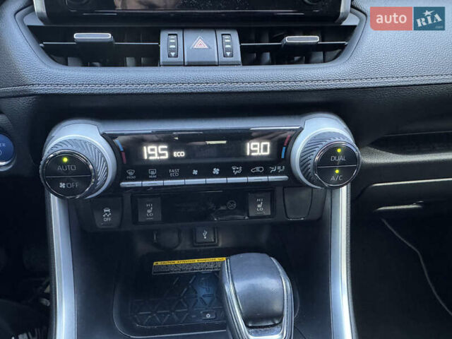 Чорний Тойота РАВ 4, об'ємом двигуна 2.49 л та пробігом 61 тис. км за 34500 $, фото 9 на Automoto.ua