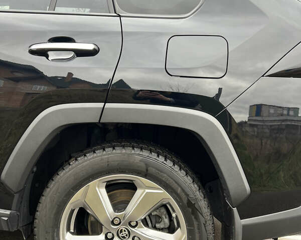 Чорний Тойота РАВ 4, об'ємом двигуна 2.49 л та пробігом 63 тис. км за 36000 $, фото 12 на Automoto.ua