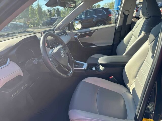 Чорний Тойота РАВ 4, об'ємом двигуна 2.5 л та пробігом 33 тис. км за 18000 $, фото 6 на Automoto.ua