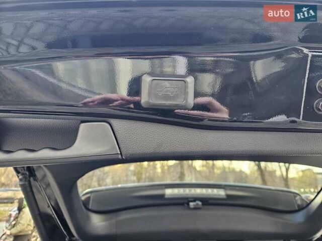 Чорний Тойота РАВ 4, об'ємом двигуна 2.5 л та пробігом 92 тис. км за 31890 $, фото 25 на Automoto.ua