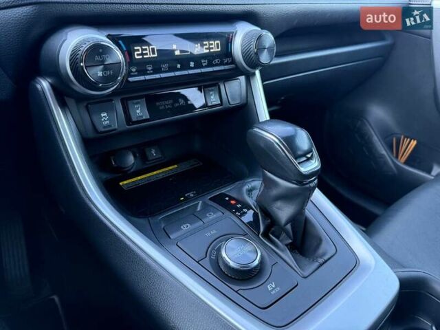 Черный Тойота РАВ 4, объемом двигателя 2.49 л и пробегом 115 тыс. км за 34500 $, фото 20 на Automoto.ua