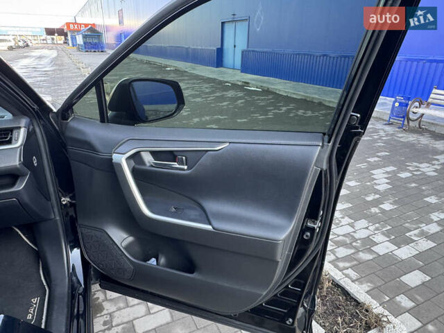 Чорний Тойота РАВ 4, об'ємом двигуна 2.49 л та пробігом 61 тис. км за 34500 $, фото 17 на Automoto.ua