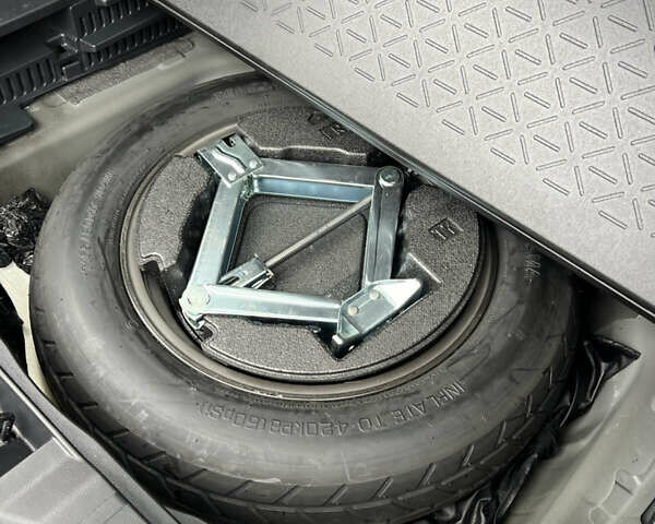 Чорний Тойота РАВ 4, об'ємом двигуна 2.49 л та пробігом 63 тис. км за 36000 $, фото 38 на Automoto.ua