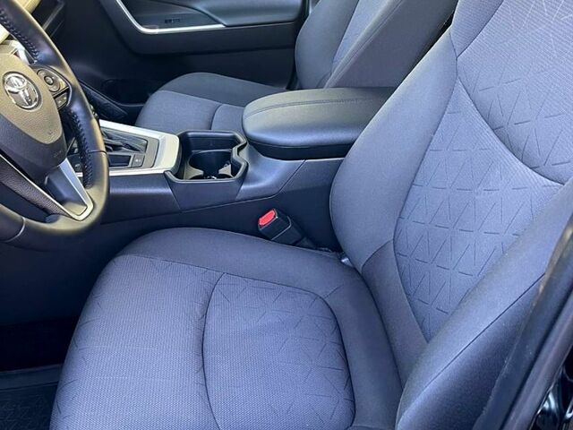 Чорний Тойота РАВ 4, об'ємом двигуна 2.5 л та пробігом 86 тис. км за 29999 $, фото 2 на Automoto.ua