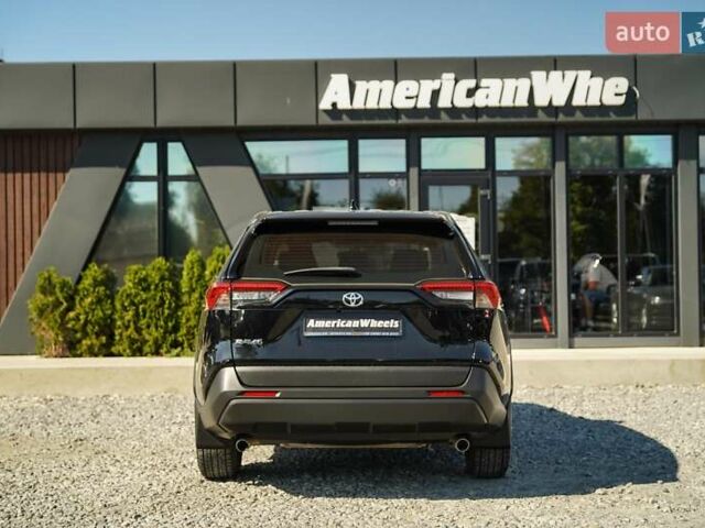 Черный Тойота РАВ 4, объемом двигателя 1.99 л и пробегом 52 тыс. км за 29900 $, фото 5 на Automoto.ua