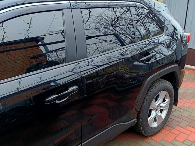 Черный Тойота РАВ 4, объемом двигателя 1.9 л и пробегом 48 тыс. км за 29000 $, фото 3 на Automoto.ua