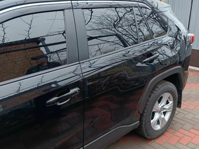 Черный Тойота РАВ 4, объемом двигателя 2 л и пробегом 48 тыс. км за 29000 $, фото 2 на Automoto.ua