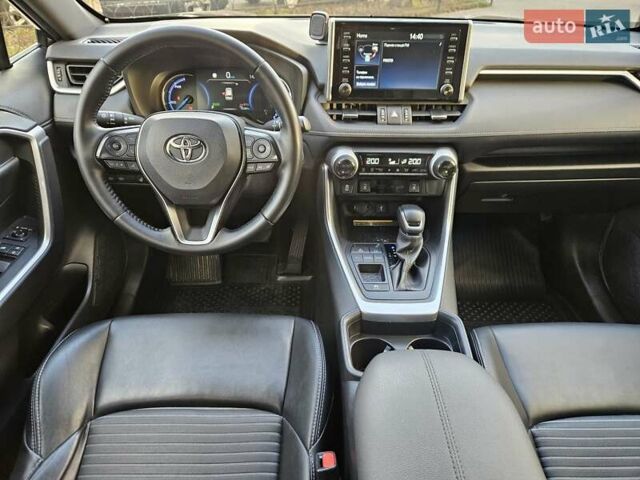 Чорний Тойота РАВ 4, об'ємом двигуна 2.5 л та пробігом 92 тис. км за 31890 $, фото 36 на Automoto.ua