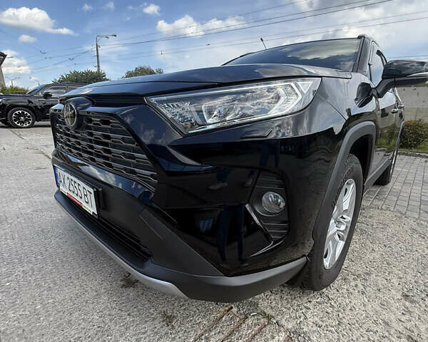 Черный Тойота РАВ 4, объемом двигателя 1.99 л и пробегом 13 тыс. км за 33200 $, фото 7 на Automoto.ua