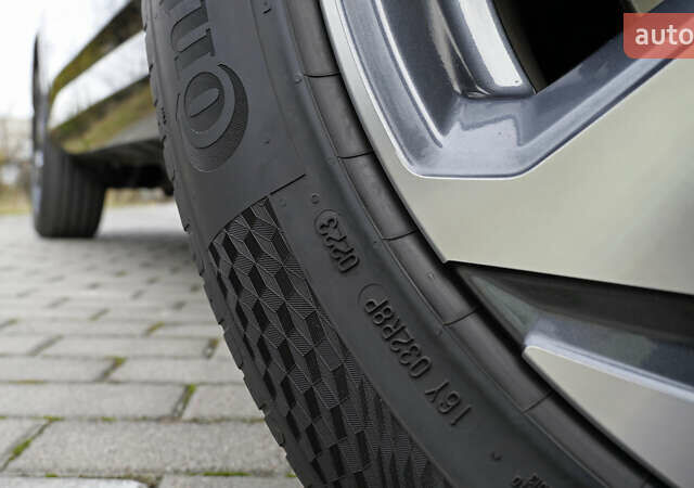 Черный Тойота РАВ 4, объемом двигателя 2.5 л и пробегом 156 тыс. км за 41950 $, фото 4 на Automoto.ua