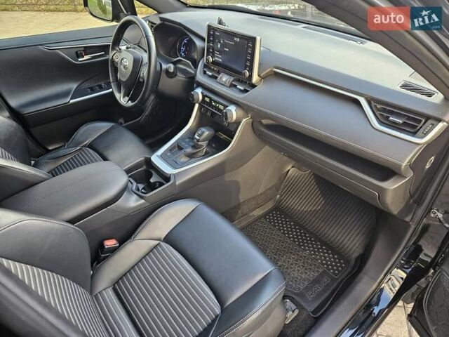 Чорний Тойота РАВ 4, об'ємом двигуна 2.5 л та пробігом 92 тис. км за 31890 $, фото 32 на Automoto.ua