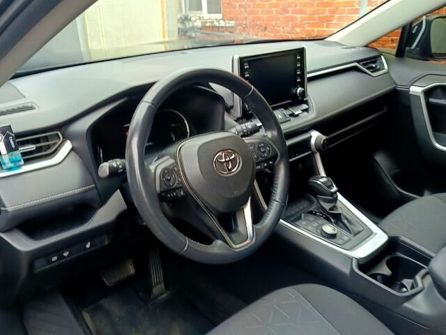 Черный Тойота РАВ 4, объемом двигателя 2 л и пробегом 48 тыс. км за 28100 $, фото 1 на Automoto.ua