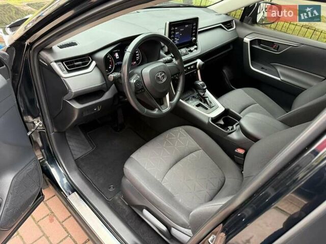 Черный Тойота РАВ 4, объемом двигателя 1.99 л и пробегом 120 тыс. км за 26900 $, фото 5 на Automoto.ua