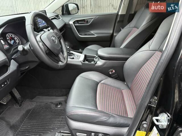 Черный Тойота РАВ 4, объемом двигателя 2.49 л и пробегом 29 тыс. км за 29900 $, фото 5 на Automoto.ua