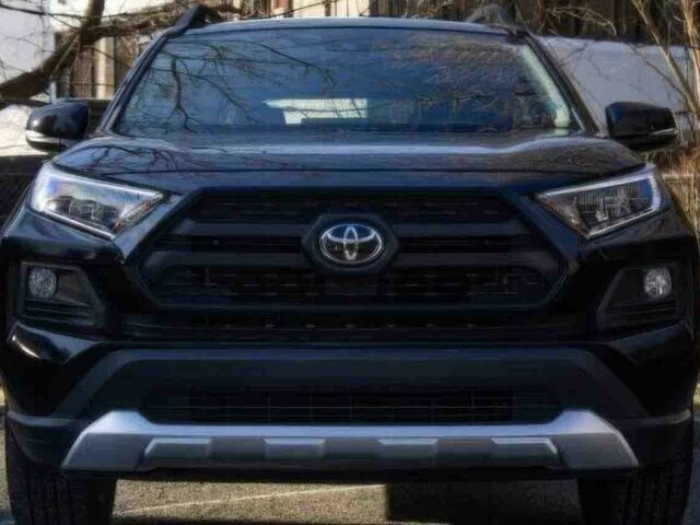 Чорний Тойота РАВ 4, об'ємом двигуна 2.5 л та пробігом 21 тис. км за 22400 $, фото 1 на Automoto.ua