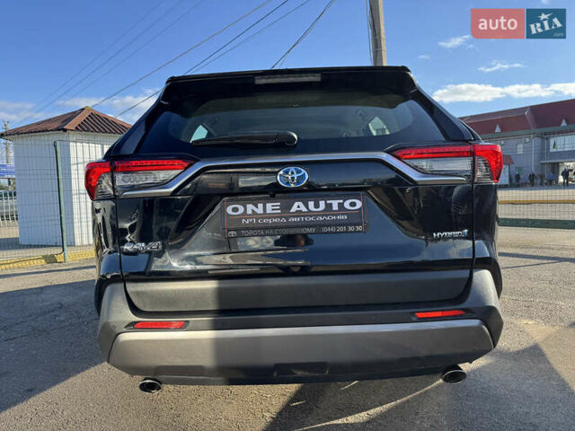 Тойота РАВ 4 2021 в Киеве на Automoto.ua Черный Тойота РАВ 4, объемом двигателя 2.5 л и пробегом 102 тыс. км за 32490 $, фото 8 на Automoto.ua