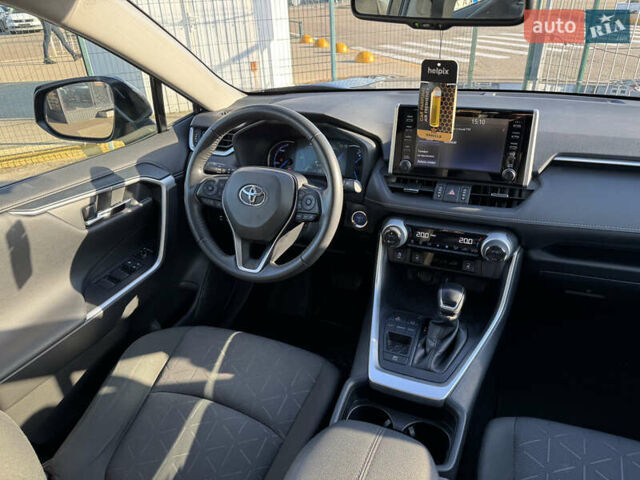 Тойота РАВ 4 2021 в Киеве на Automoto.ua Черный Тойота РАВ 4, объемом двигателя 2.5 л и пробегом 102 тыс. км за 32490 $, фото 29 на Automoto.ua