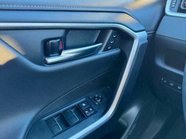 Черный Тойота РАВ 4, объемом двигателя 0 л и пробегом 37 тыс. км за 16800 $, фото 10 на Automoto.ua