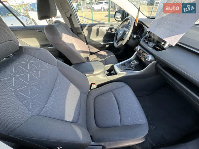 Тойота РАВ 4 2021 в Киеве на Automoto.ua Черный Тойота РАВ 4, объемом двигателя 2.5 л и пробегом 102 тыс. км за 32490 $, фото 35 на Automoto.ua